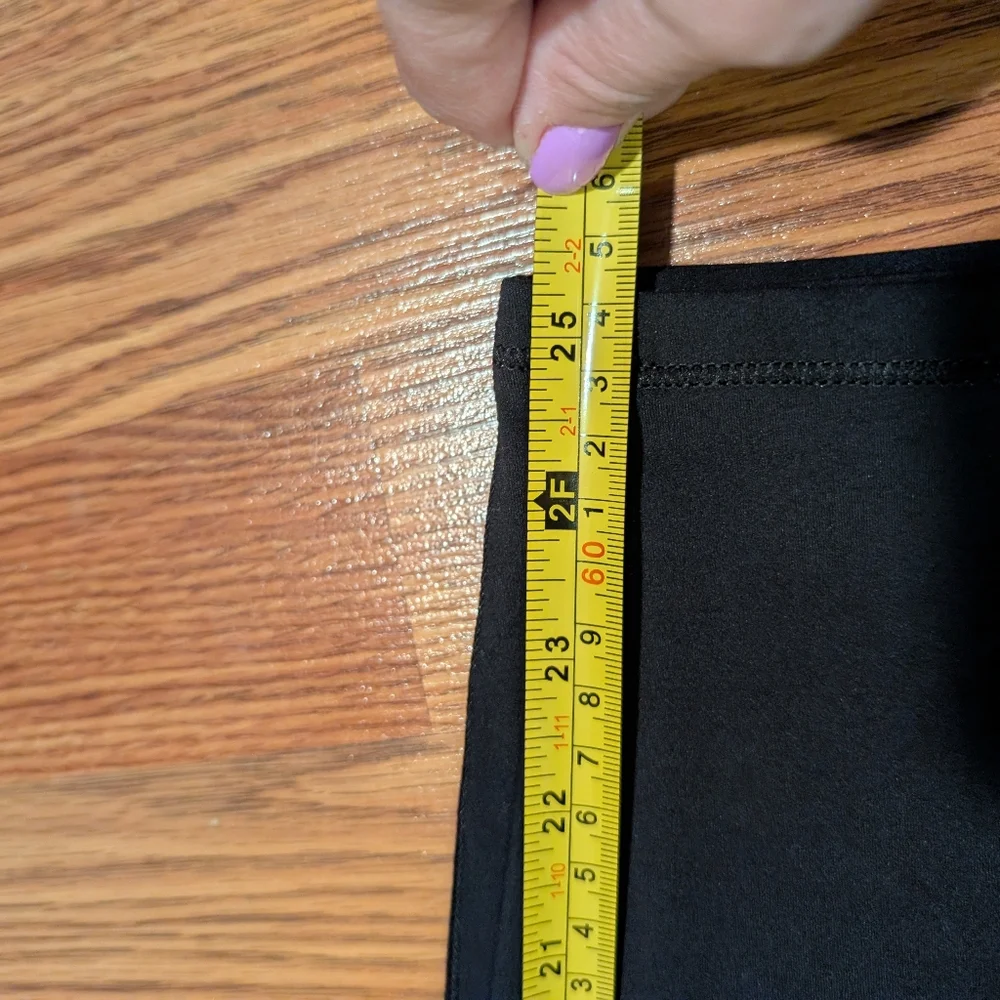 Vuori AllTheForm Leggings - Picture 8 of 8